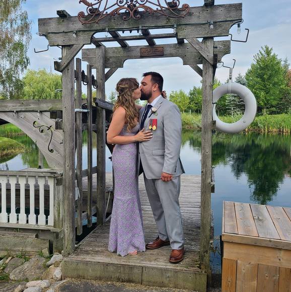 Meet your Posher, Samantha - Picture 1 of 1